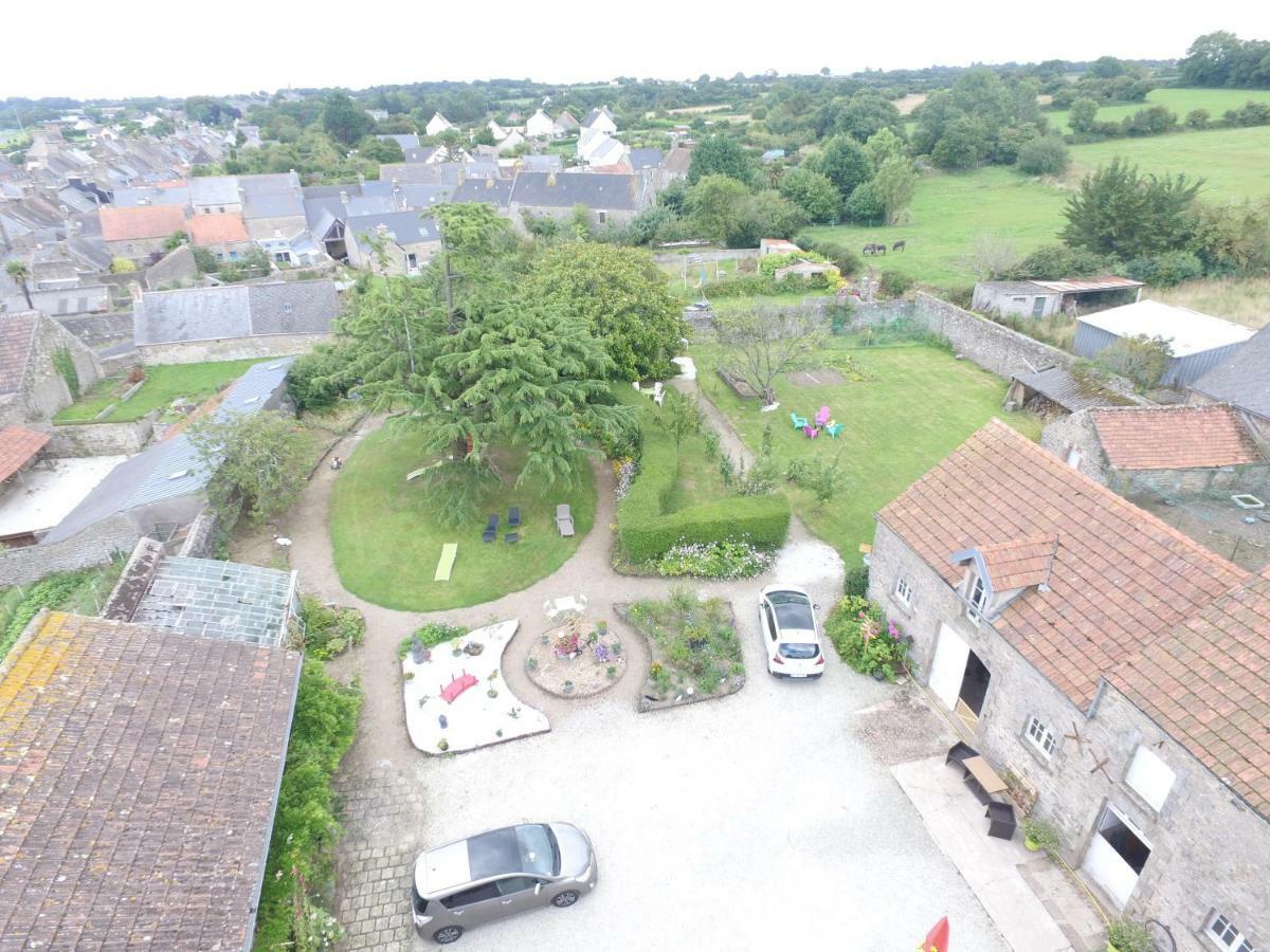 La Tourelle En Normandie Saint-Pierre-Église Kültér fotó