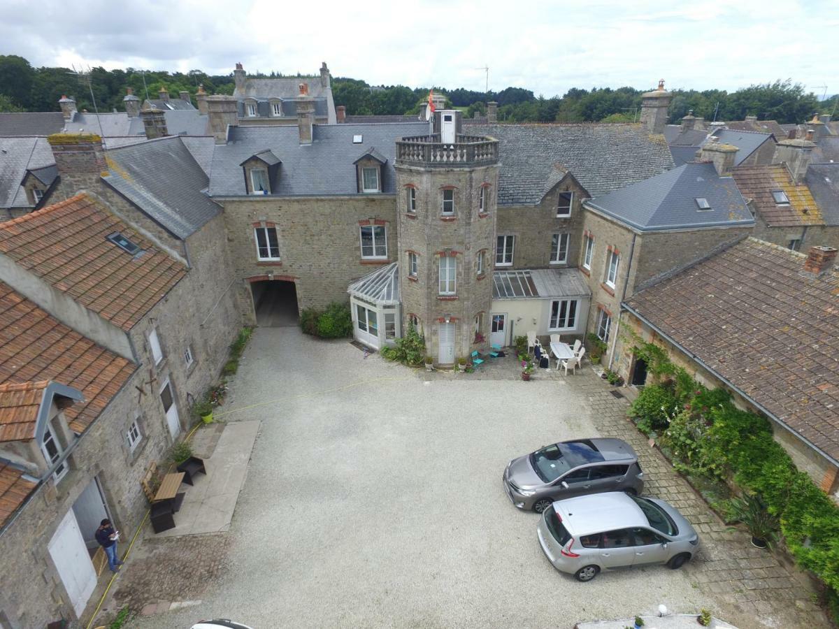 La Tourelle En Normandie Saint-Pierre-Église Kültér fotó